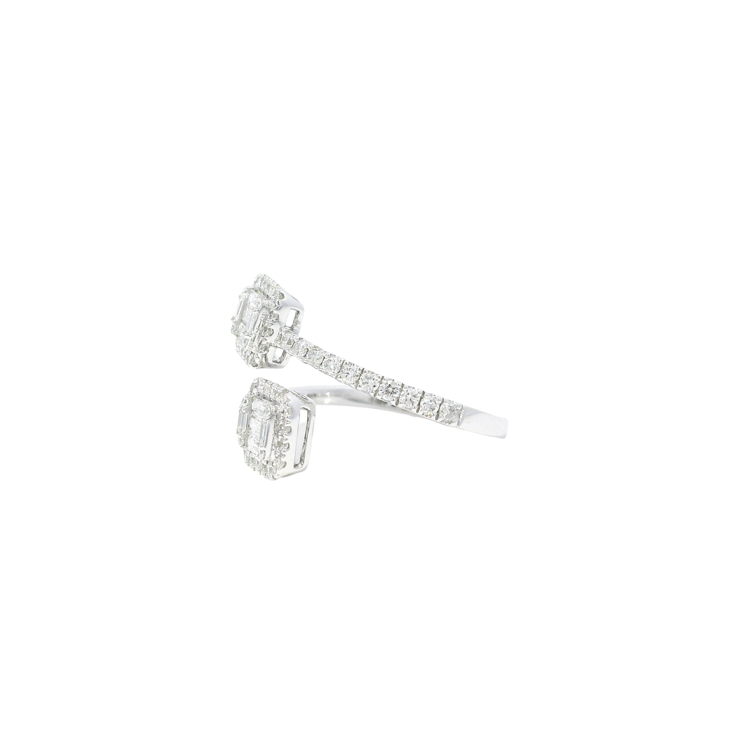 14k White Gold 0.28ct Baguette Cut and 0.45ct Round Brilliant Diamond in a Toi et Moi Ring