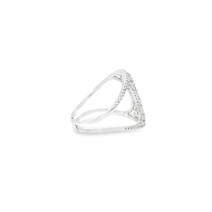 14k White Gold 0.17ct Baguette Cut and 0.31ct Round Brilliant Diamonds Split Shank Ring