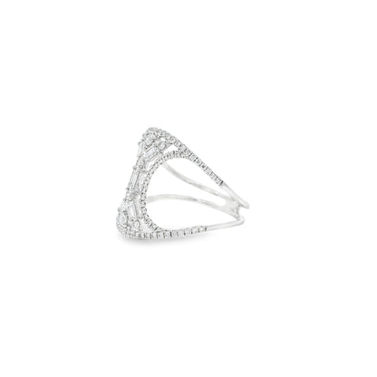 14k White Gold 0.17ct Baguette Cut and 0.31ct Round Brilliant Diamonds Split Shank Ring