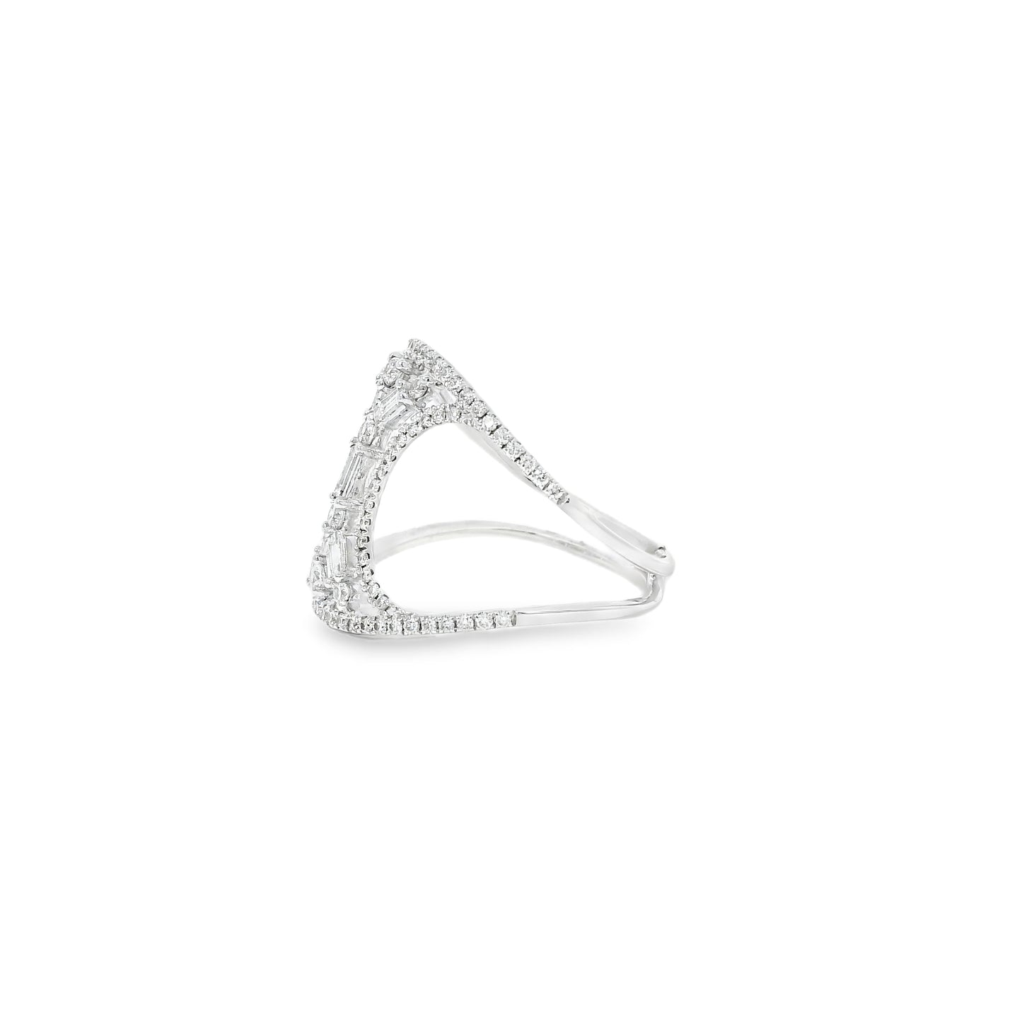 14k White Gold 0.17ct Baguette Cut and 0.31ct Round Brilliant Diamonds Split Shank Ring