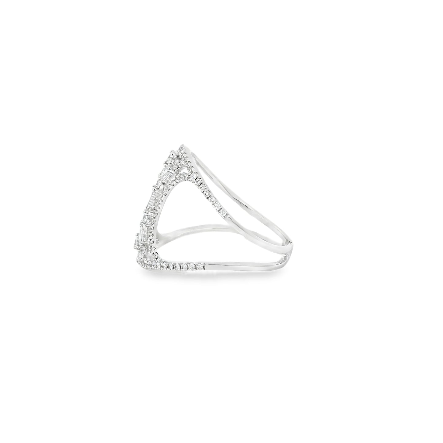 14k White Gold 0.17ct Baguette Cut and 0.31ct Round Brilliant Diamonds Split Shank Ring
