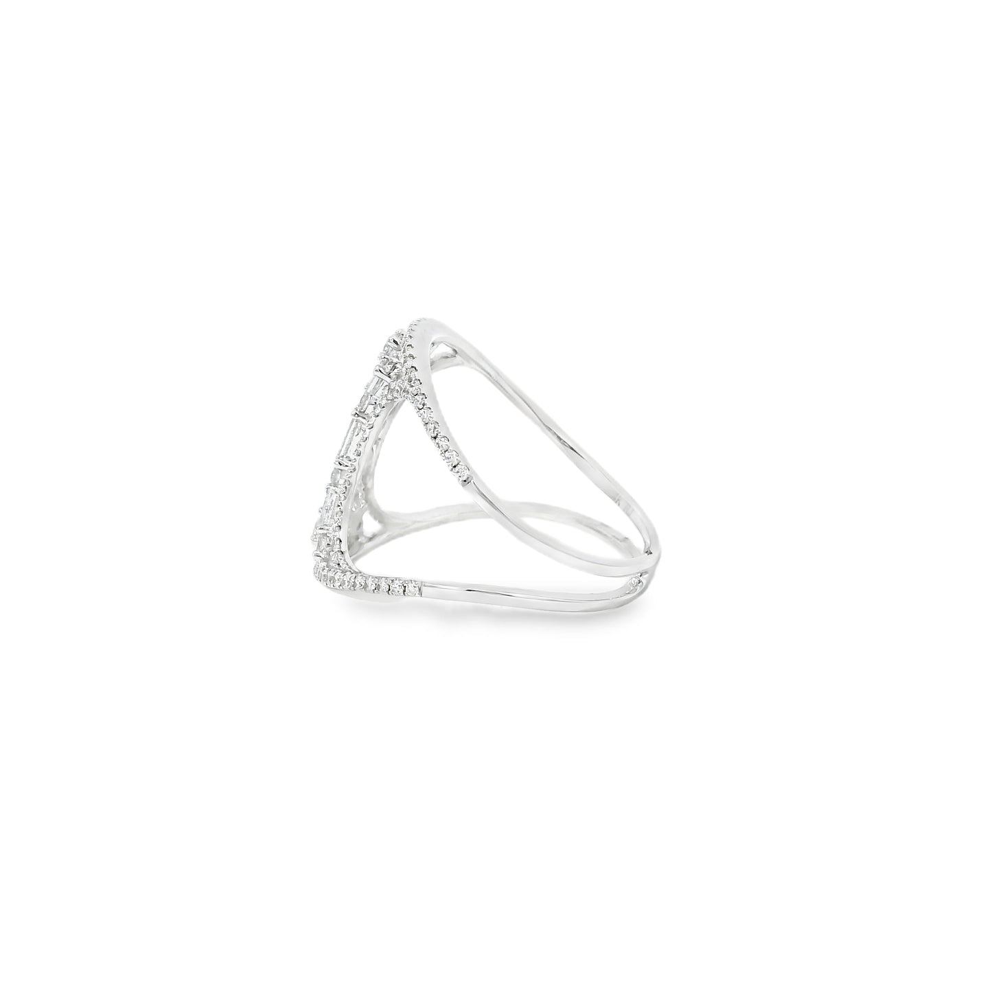 14k White Gold 0.17ct Baguette Cut and 0.31ct Round Brilliant Diamonds Split Shank Ring