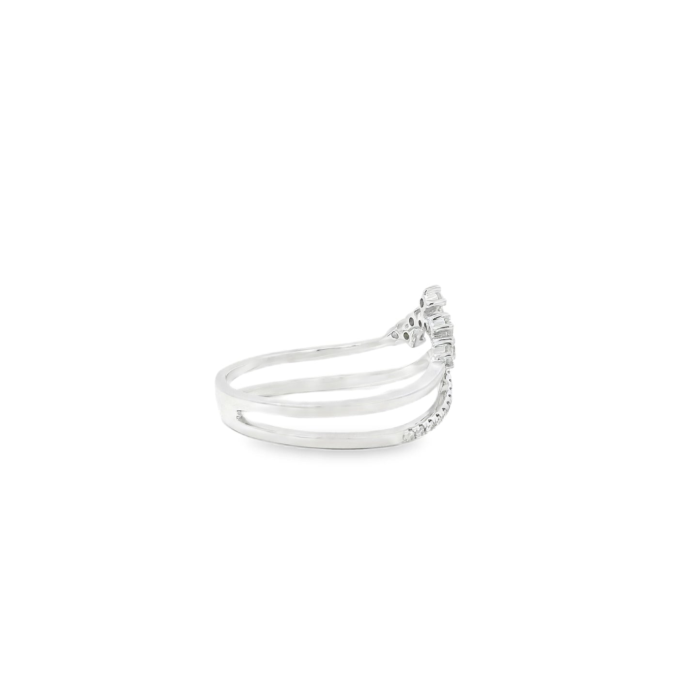 14k White Gold 0.23ctw Round Brilliant Diamonds in a V-Shaped Ring