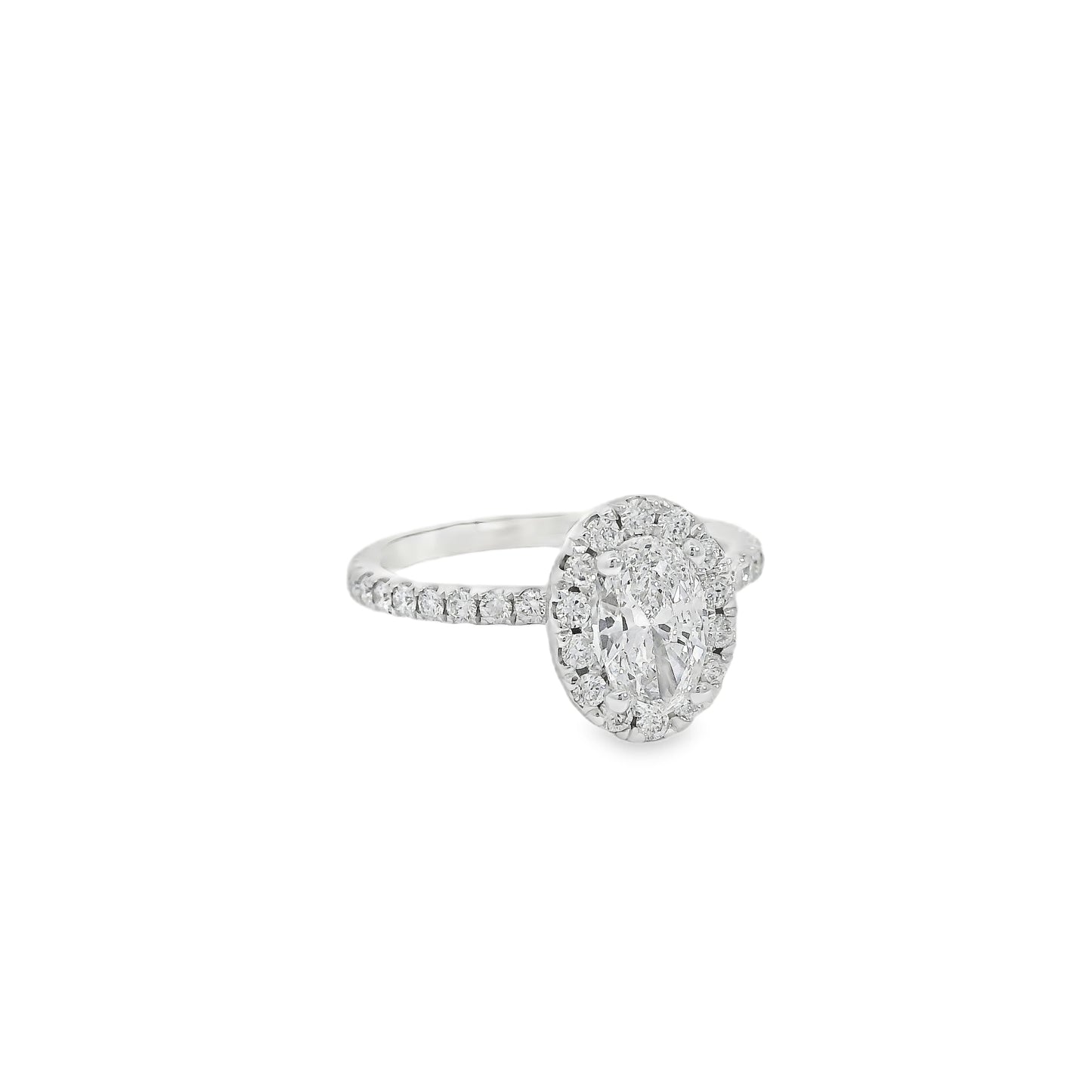 18k White Gold GIA Certified 0.70ct Oval Cut Diamond Engagement Ring