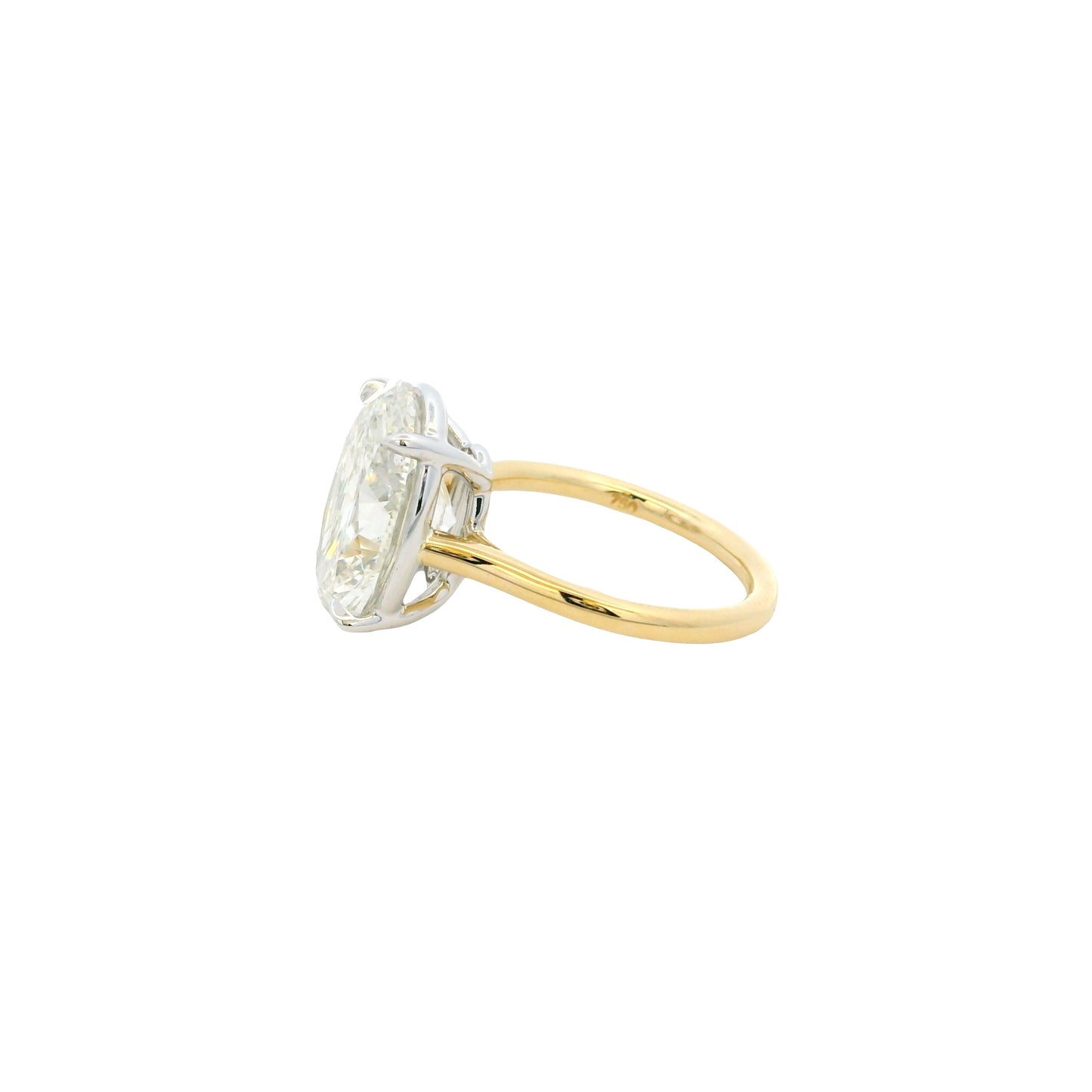 18k Yellow Gold GIA Certified 7.01ct Oval Brilliant Cut Ring