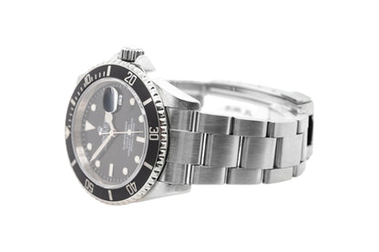 Rolex 16610T Submariner Black Dial and Black Bezel Tritium Dial Watch