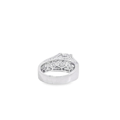 14k White Gold 1.67ct Round Brilliant and Baguette Diamond Engagement Ring
