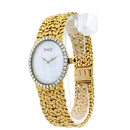 Piaget 9826 N21 18k Yellow Gold Mother of Pearl Diamond Bezel Ladies Watch
