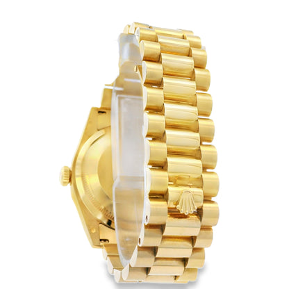 Rolex 118238 Day-Date 18k yellow gold green dial presidential watch