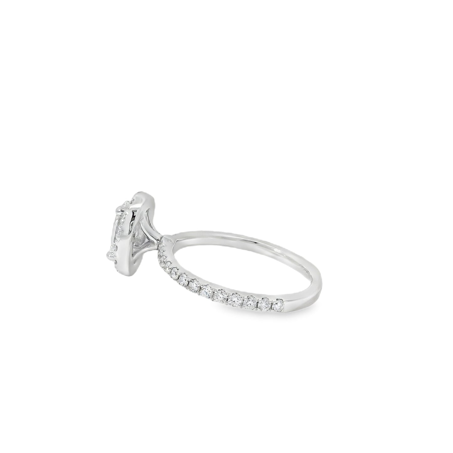 18k White Gold GIA Certified 0.70ct Oval Cut Diamond Engagement Ring