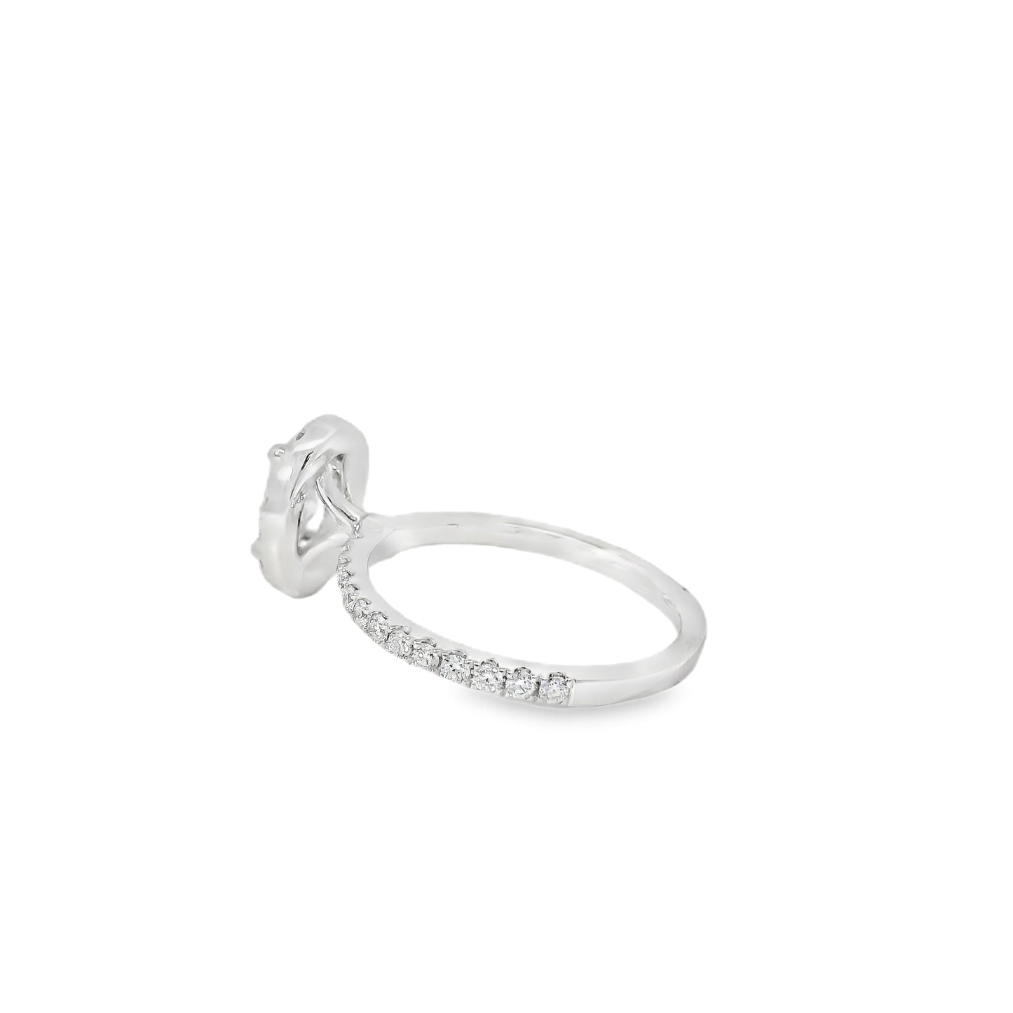 18k White Gold GIA Certified 0.70ct Oval Cut Diamond Engagement Ring