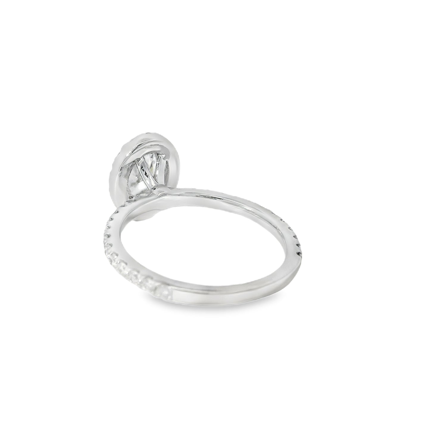 18k White Gold GIA Certified 0.70ct Oval Cut Diamond Engagement Ring