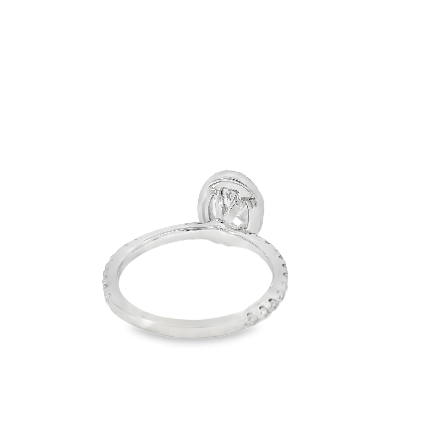 18k White Gold GIA Certified 0.70ct Oval Cut Diamond Engagement Ring