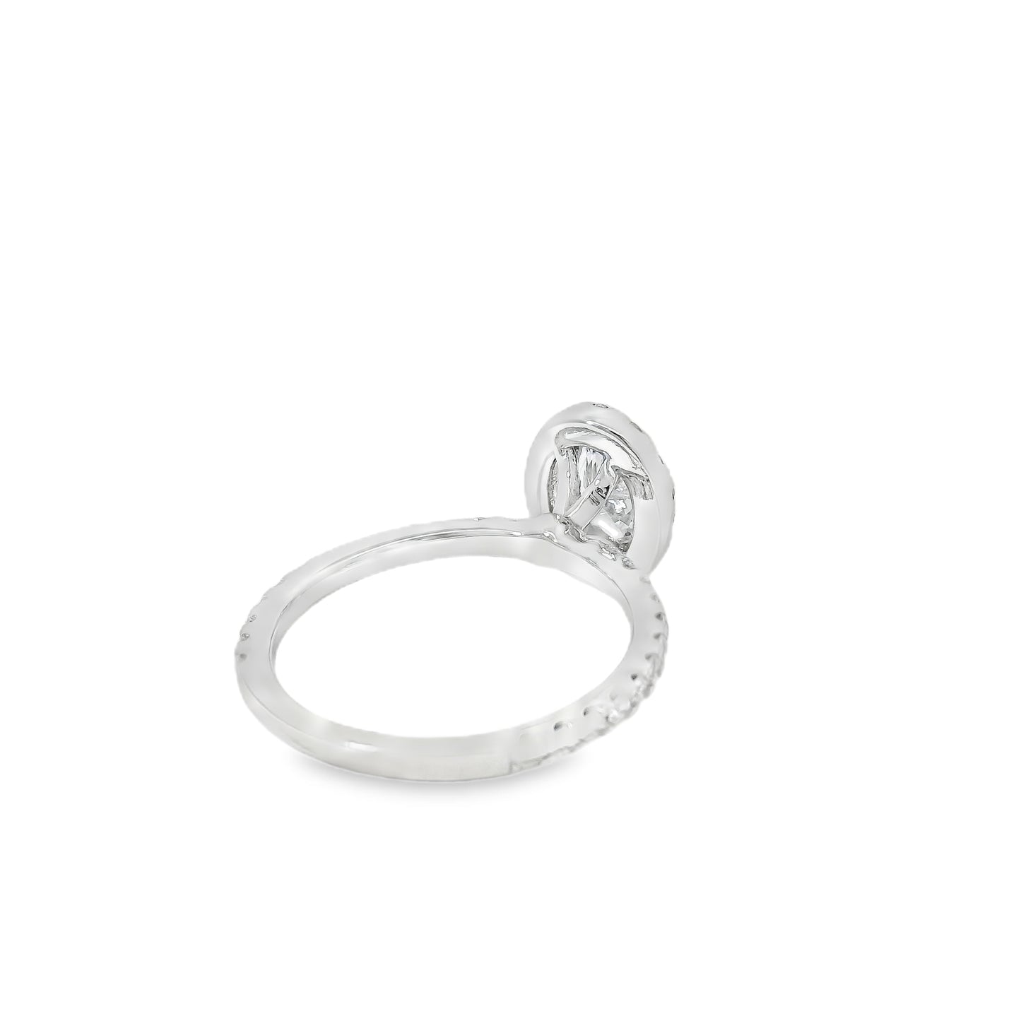 18k White Gold GIA Certified 0.70ct Oval Cut Diamond Engagement Ring