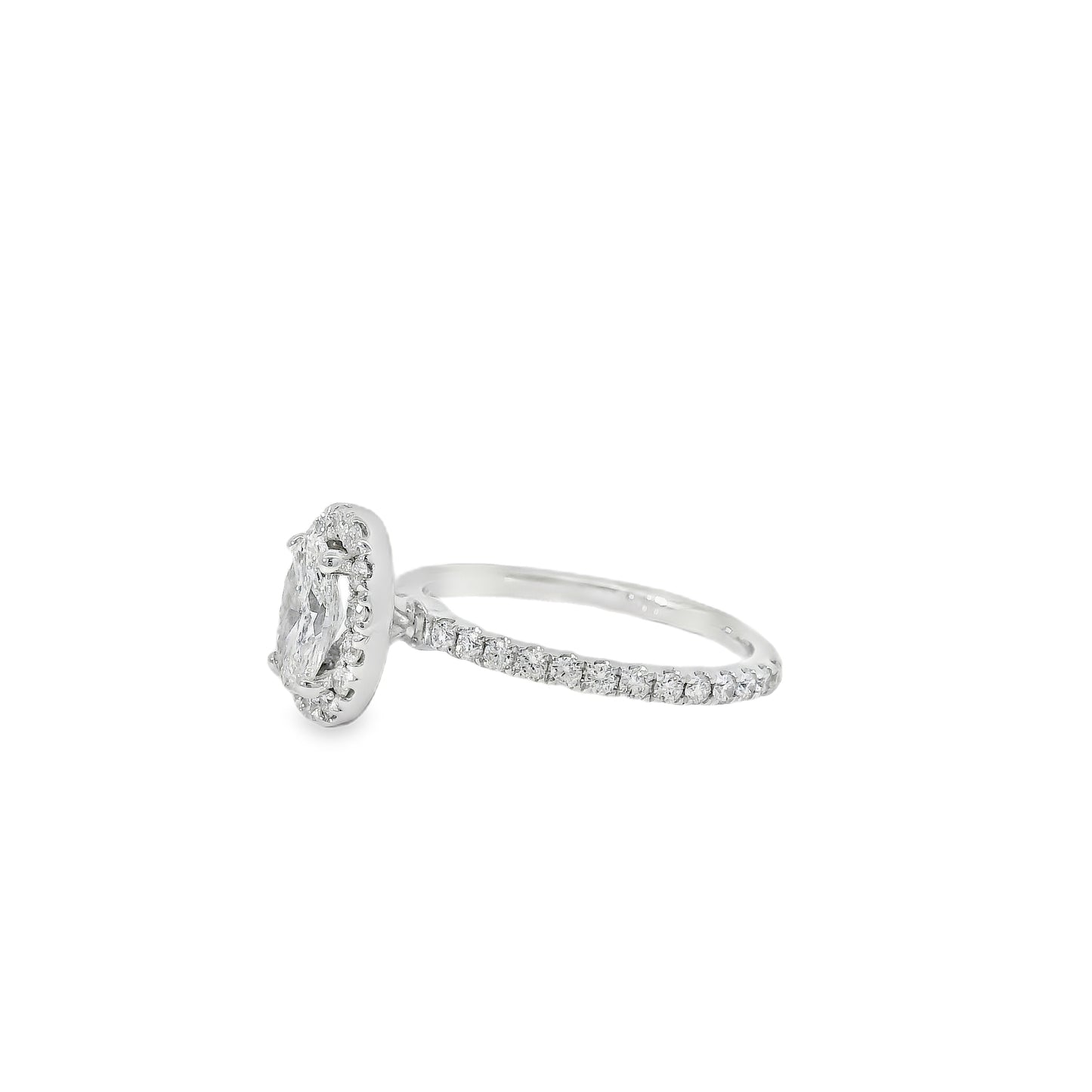 18k White Gold GIA Certified 0.70ct Oval Cut Diamond Engagement Ring