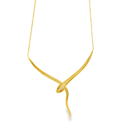 14k Yellow Gold 0.25ct Round Brilliant Diamonds and 0.02ct Rubies in a Snake Necklace