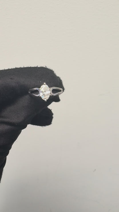 14k White Gold approx. 0.75 ct Natural Marquise Diamond Ring