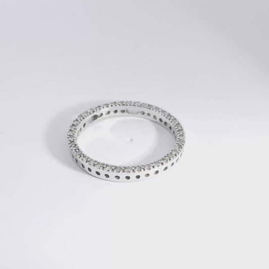 14k White Gold Round Brilliant Approx. 0.60ctw Diamond Set Circle Pendant