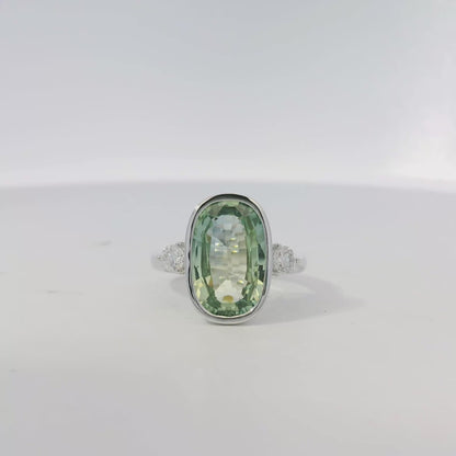 18k White Gold 6.10ct Natural GIA Certified Green Sapphire Ring