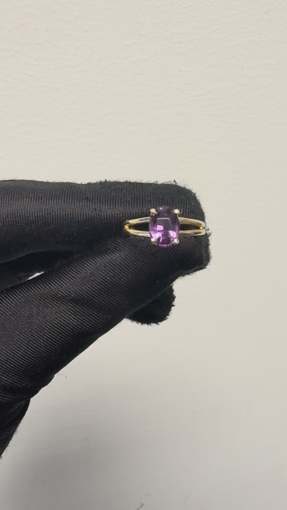 14k Yellow Gold Oval Amethyst Ring