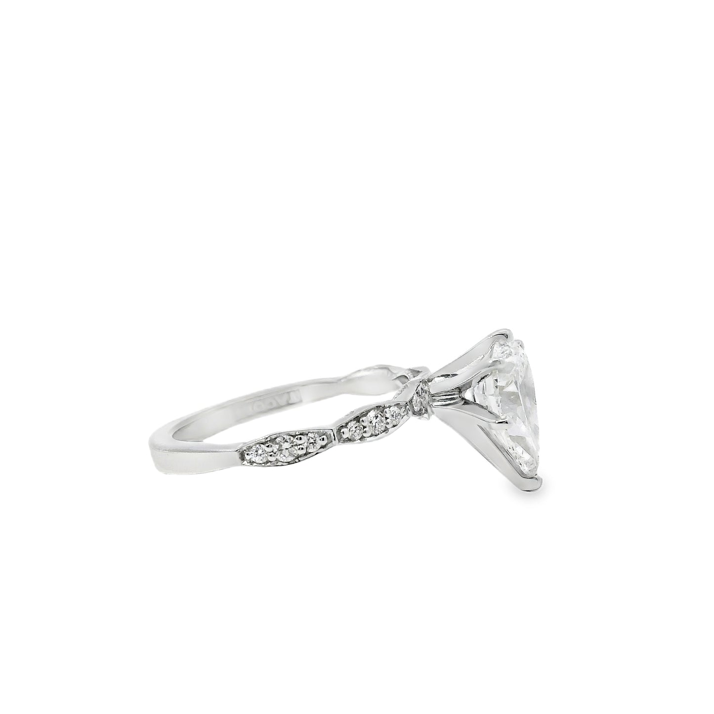 18k White Gold GIA Certified 1.71ct Pear Cut Diamond Engagement Ring