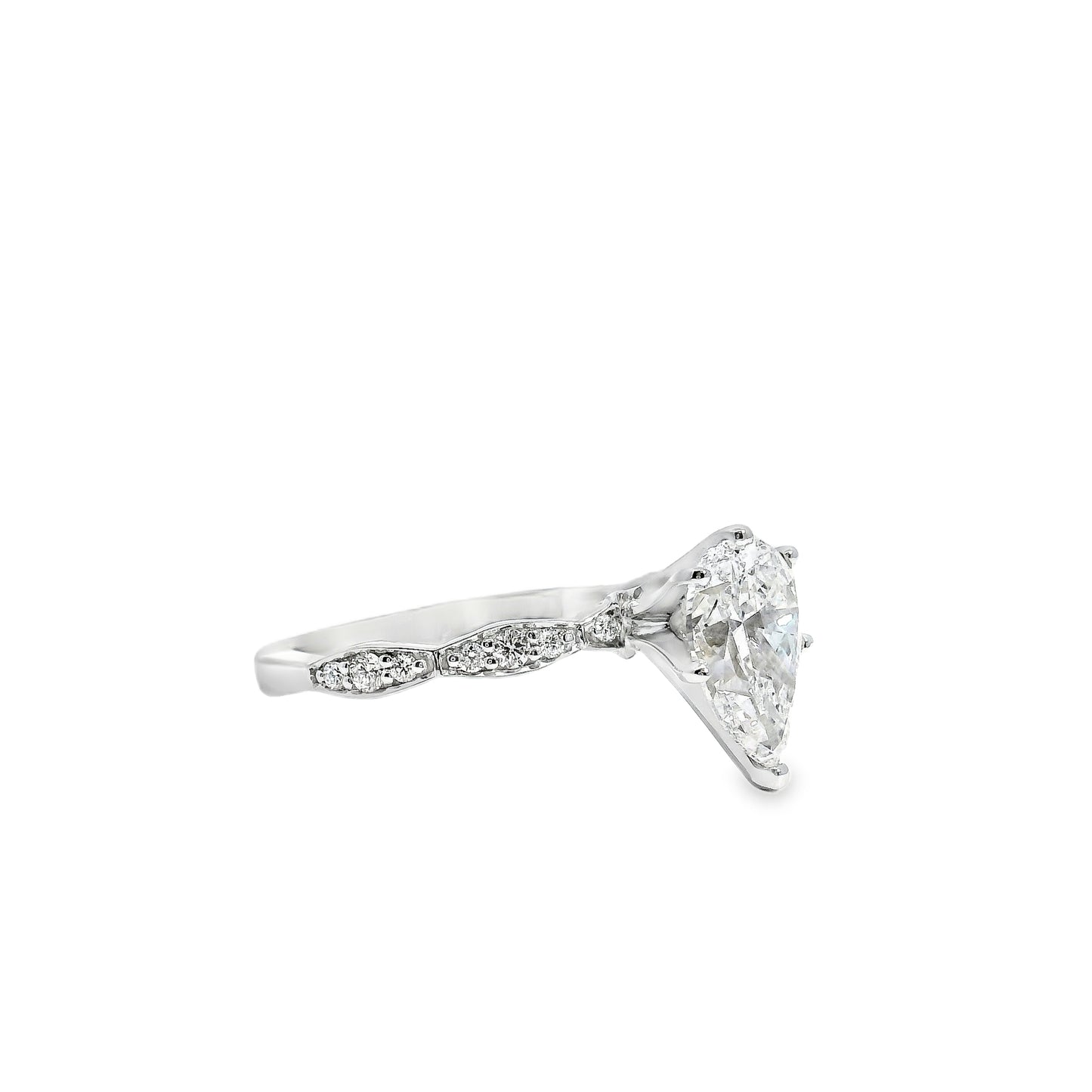 18k White Gold GIA Certified 1.71ct Pear Cut Diamond Engagement Ring