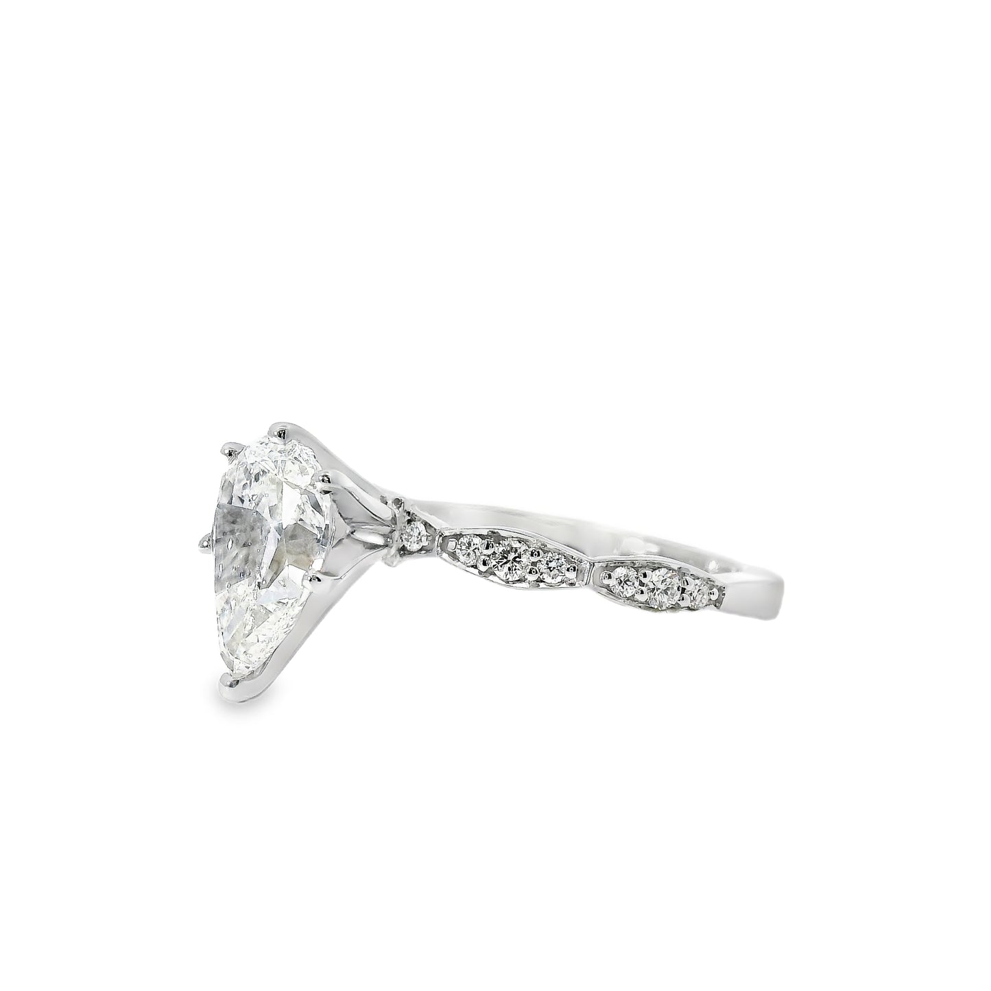 18k White Gold GIA Certified 1.71ct Pear Cut Diamond Engagement Ring