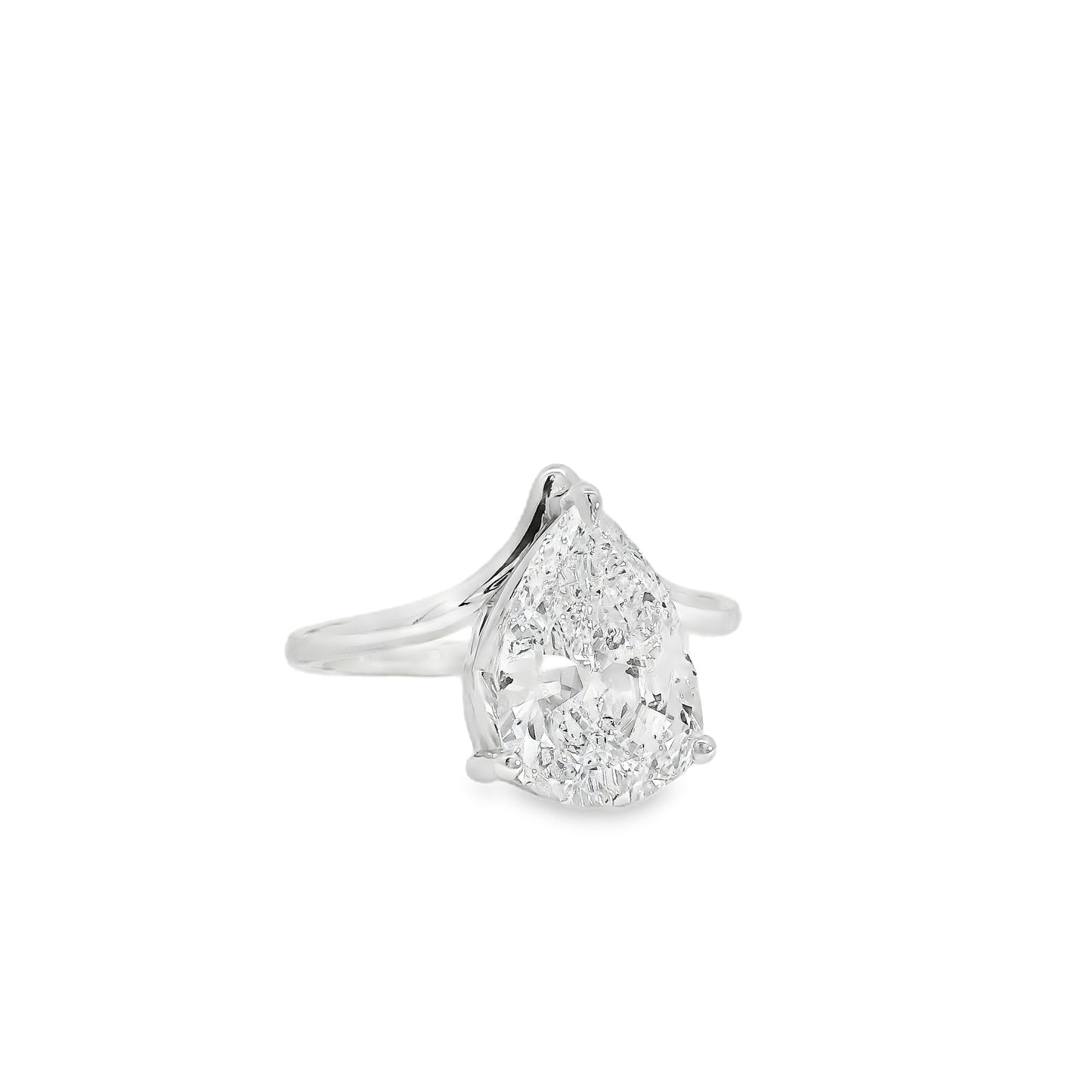 14k White Gold 2.88ct Pear Cut Diamond Engagement Ring