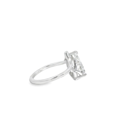 14k White Gold 2.88ct Pear Cut Diamond Engagement Ring