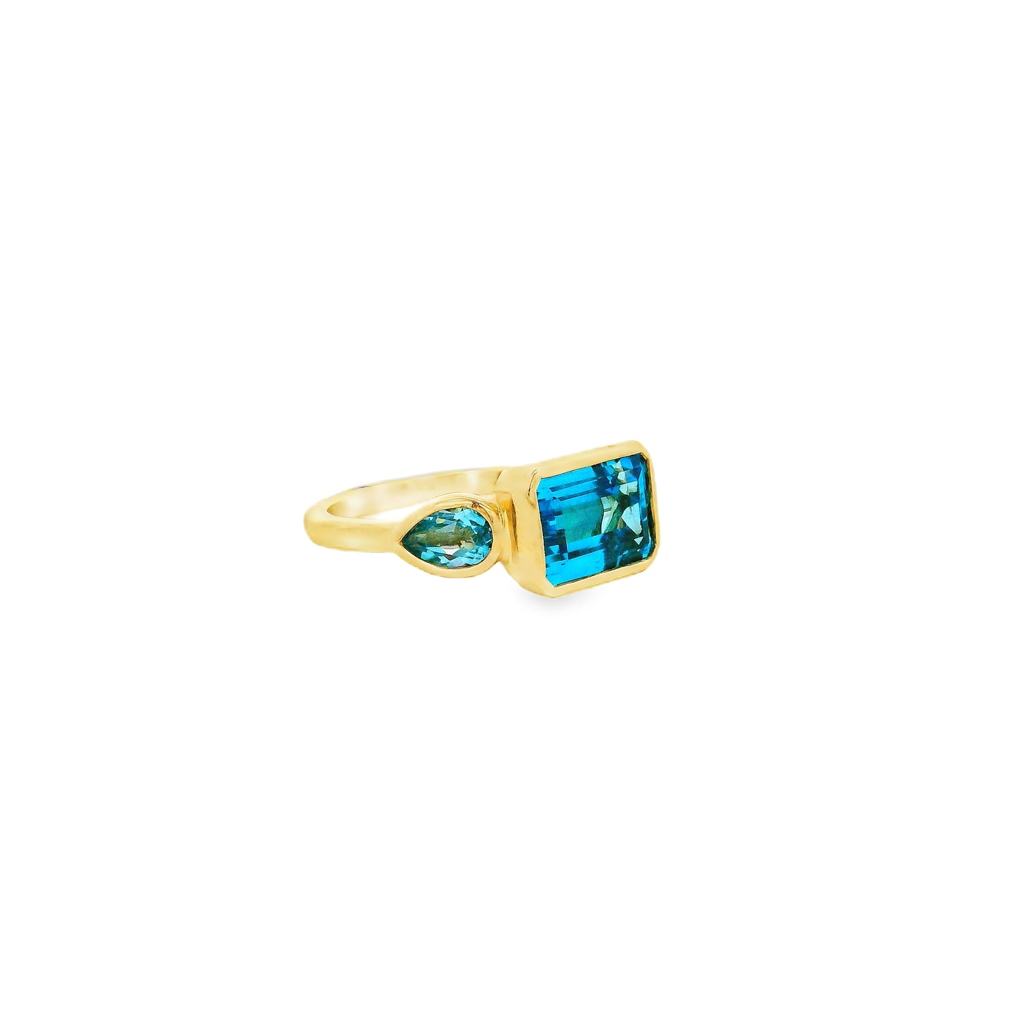 Gabriel and Co. 14k Yellow Gold 5.20ctw Swiss Blue Topaz Signet Ring — photo 11 of 12