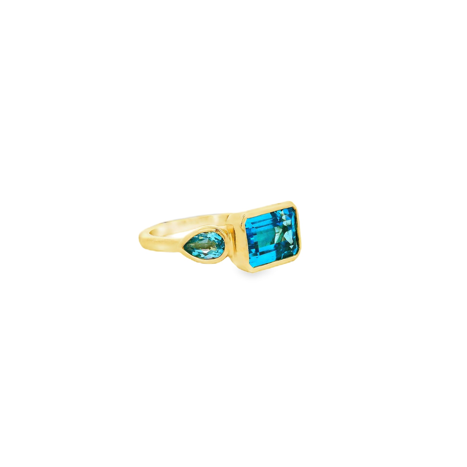 Gabriel and Co. 14k Yellow Gold 5.20ctw Swiss Blue Topaz Signet Ring — photo 11 of 12