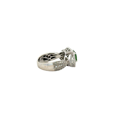 18k White Gold Green Gemstone Square Diamond Halo Cocktail Ring — photo 11 of 14