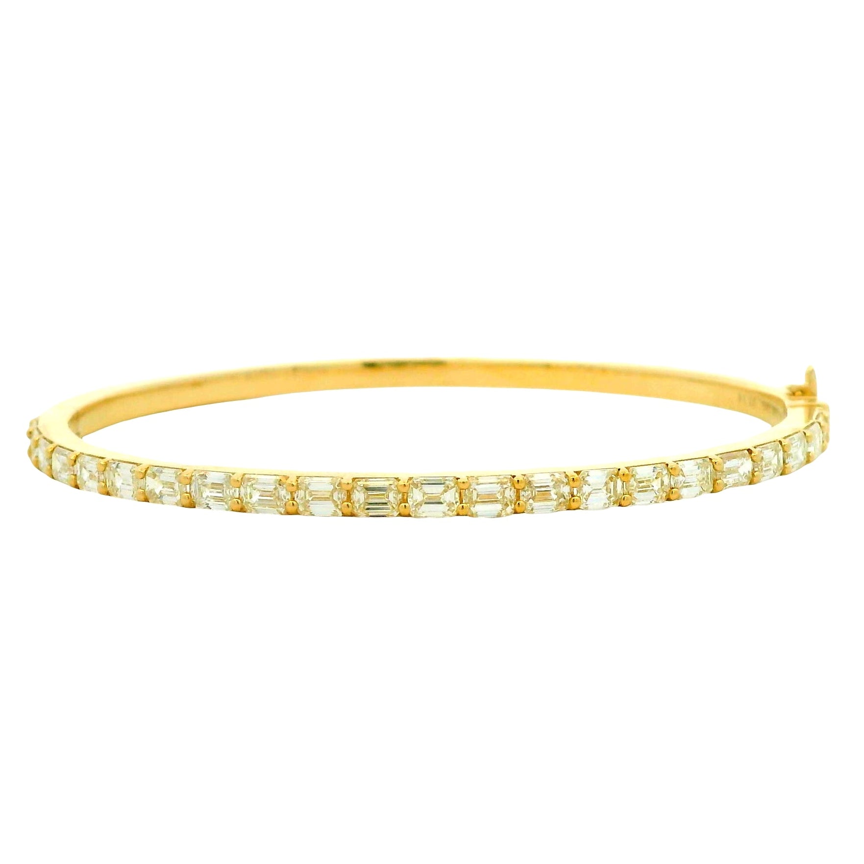 14k Yellow Gold 3.14ctw Emerald Cut Diamond Bangle Bracelet — photo 11 of 11