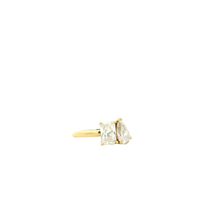 14k Yellow Gold GIA Certified 1.01ct Rectangular Brilliant and 0.80ct Pear Cut Diamond Toi Et Moi Ring — photo 12 of 12