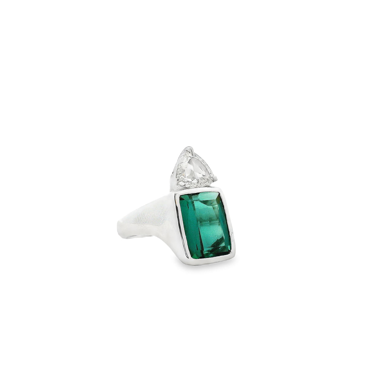 Platinum 4ct Tourmaline and 0.90ctw Trilliant Cut Diamond Ring — photo 12 of 12