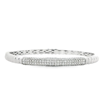 18k White Gold 1.30ctw Round Brilliant Diamond Pavé Scalloped Bangle Bracelet — front view, clasp closed