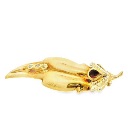 18k Yellow Gold Figural Bird Brooch with 0.27ctw Diamond and Red Stone Accent — top-down view
