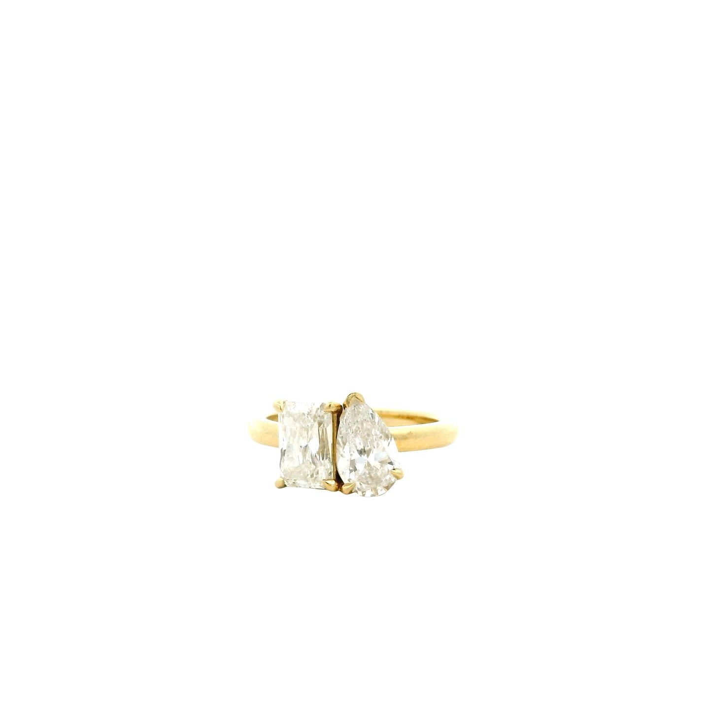 14k Yellow Gold GIA Certified 1.01ct Rectangular Brilliant and 0.80ct Pear Cut Diamond Toi Et Moi… — left three-quarter angle