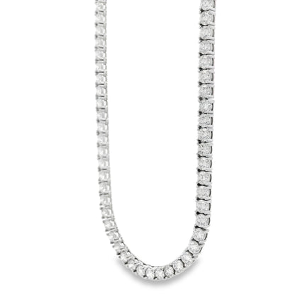 14k White Gold 11.00ctw Round Brilliant Diamond Tennis Necklace 16" — macro detail of the centerpiece