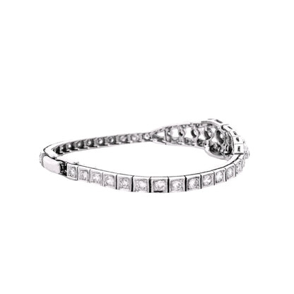 14k White Gold 2.50ctw Round Brilliant Diamond Art Deco Cluster Bracelet — macro detail of the clasp