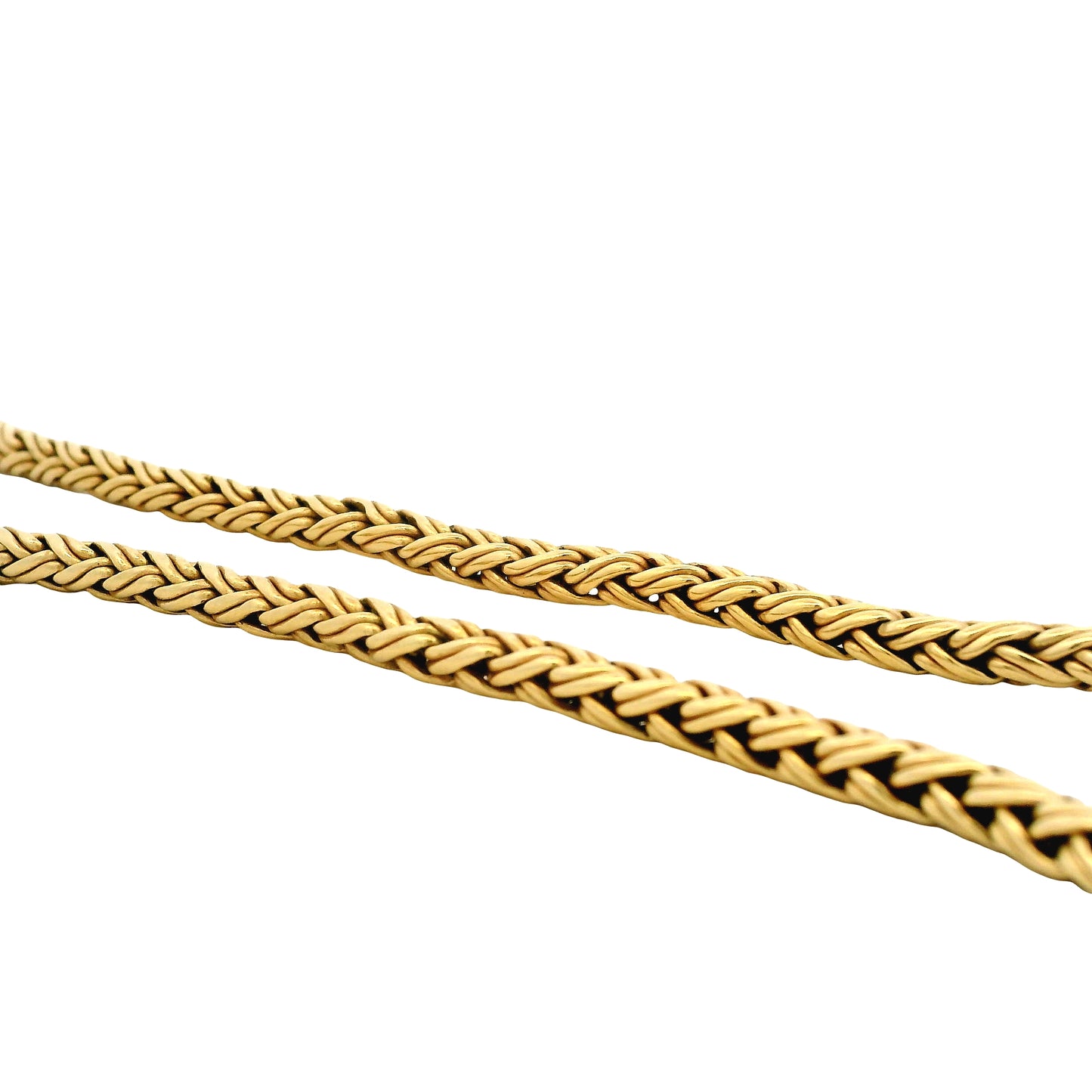 14k Yellow Gold Tiffany & Co. Wheat Chain Necklace 18" — macro detail of the centerpiece