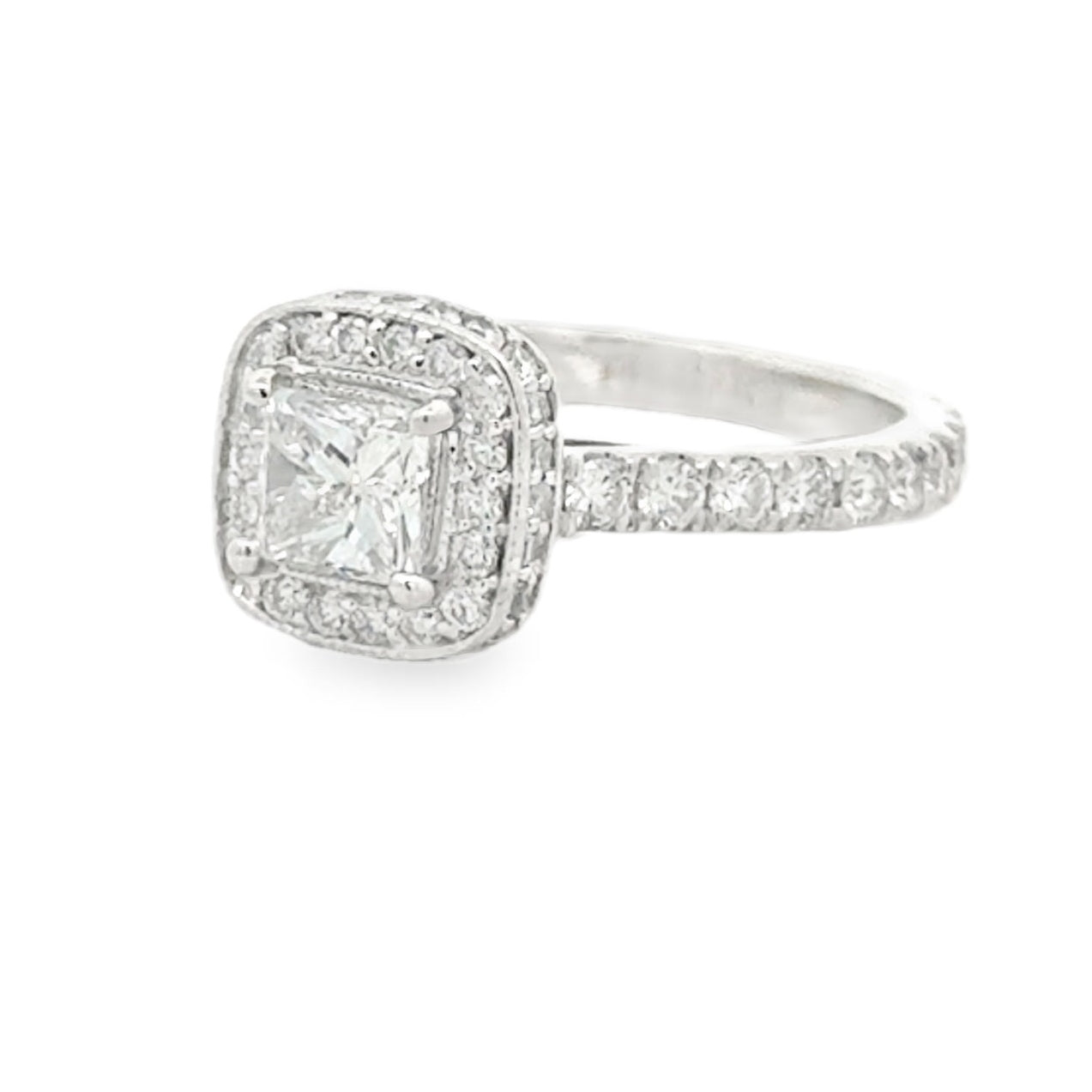 18k White Gold 0.72ct Princess Cut Diamond Halo Engagement Ring — macro detail of the stones