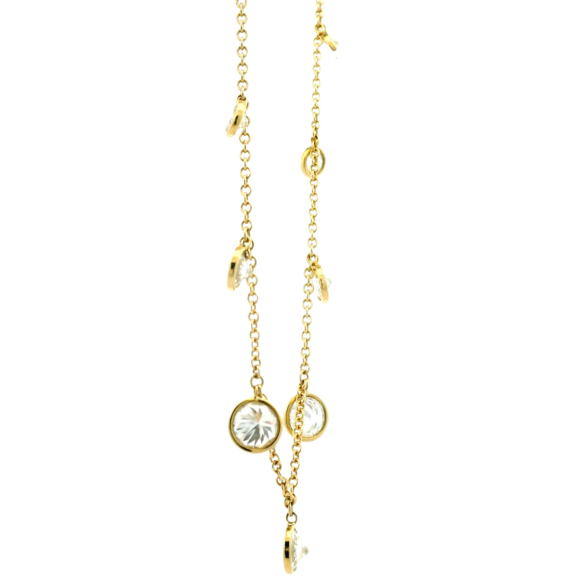 18k Yellow Gold 3.54ctw Round Brilliant Diamond By The Yard Choker Necklace 16" — macro detail of the centerpiece