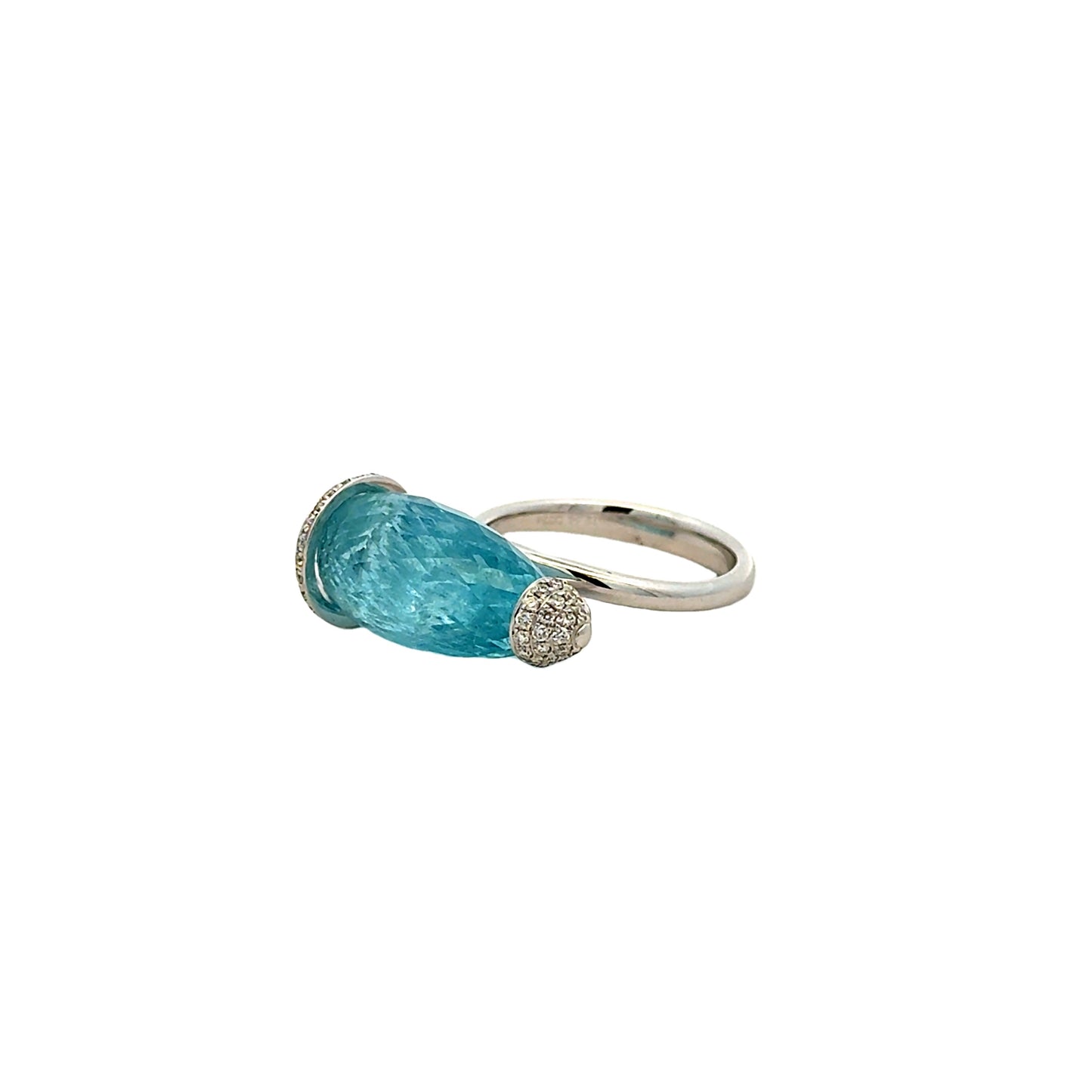 18k White Gold GIA Certified 12.66ct Aquamarine and 0.24ctw Diamond Ring — macro detail of the stones