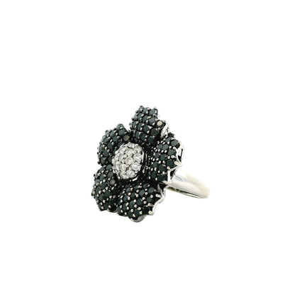 14k White Gold 1.75ctw Round Brilliant White and Black Diamond Floral Cluster Ring — macro detail of the stones