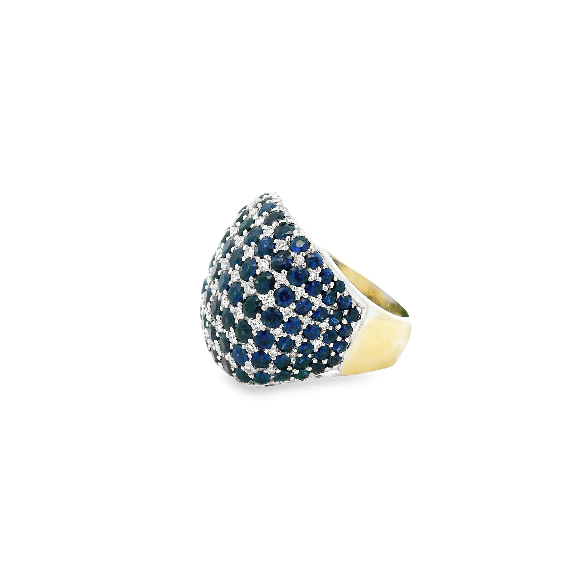 18k Two-Tone Gold 4.94ctw Sapphire and 0.72ctw Diamond Pavé Cocktail Ring — macro detail of the stones