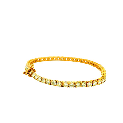 14k Yellow Gold 5.72ctw Natural Round Brilliant Diamond Tennis Bracelet — macro detail of the clasp