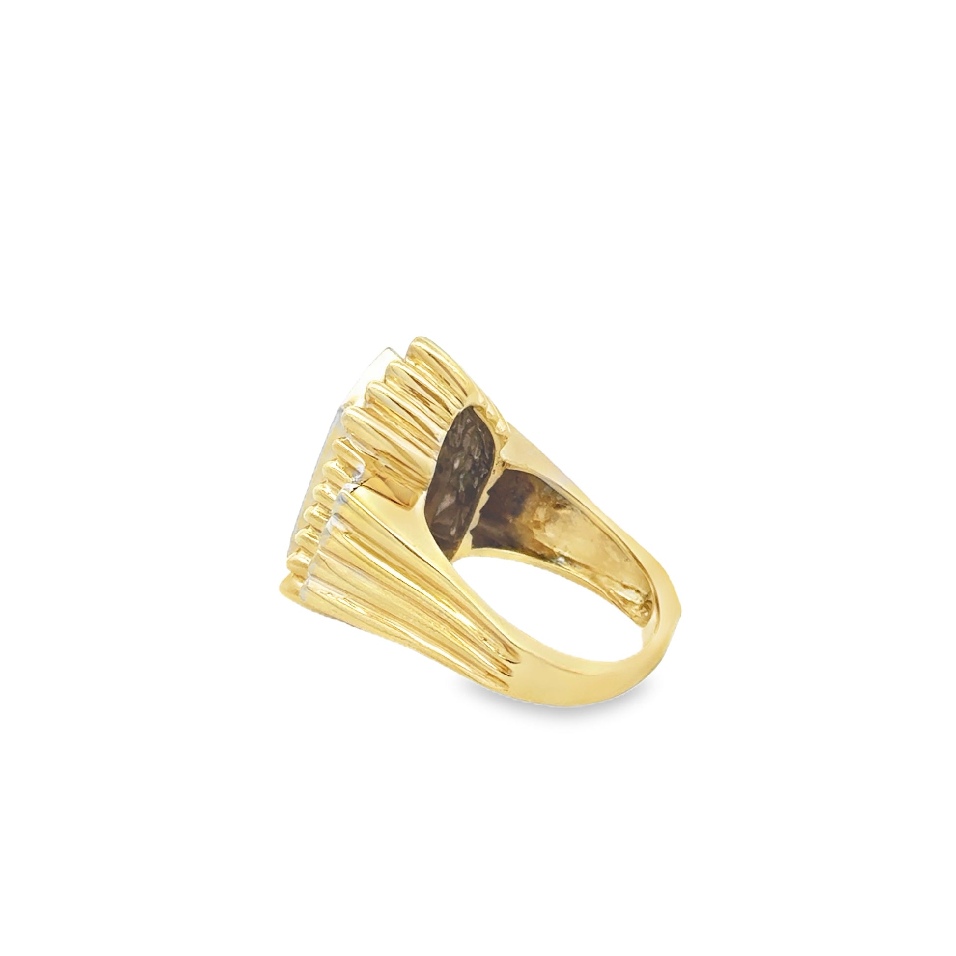 14k Two-Tone Gold 0.51ctw Round Brilliant Diamond Cluster Ring — macro detail of the stones