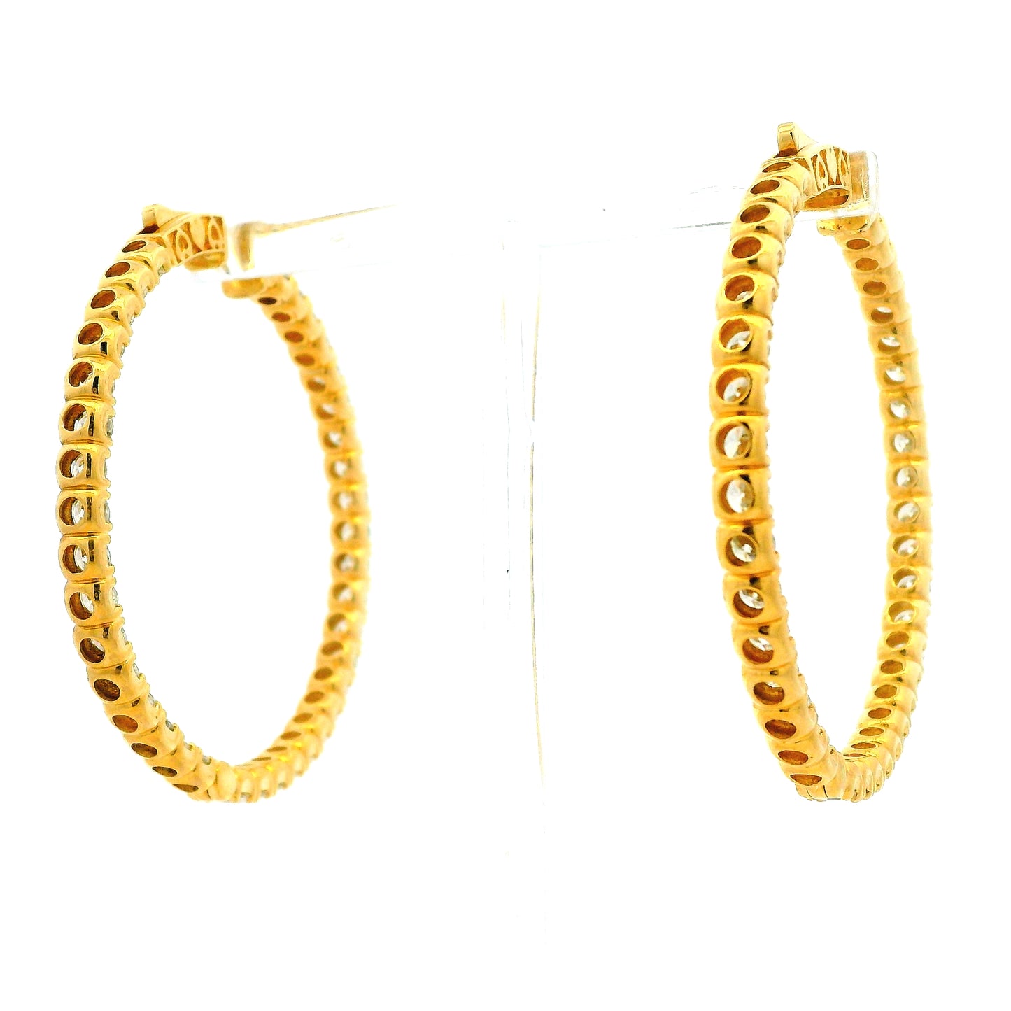 14k Yellow Gold 11.75ctw Round Diamond Inside Out Hoop Earrings — macro detail of the stone