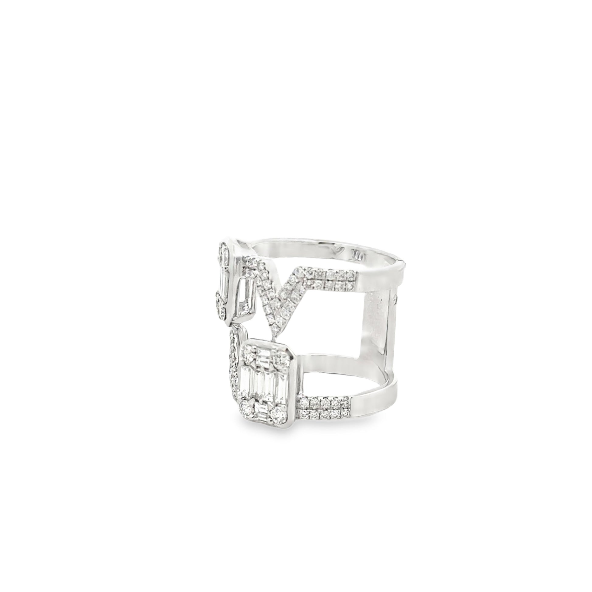 18k White Gold 1.72ctw Round Brilliant and Baguette Openwork Fashion Ring — macro detail of the stones